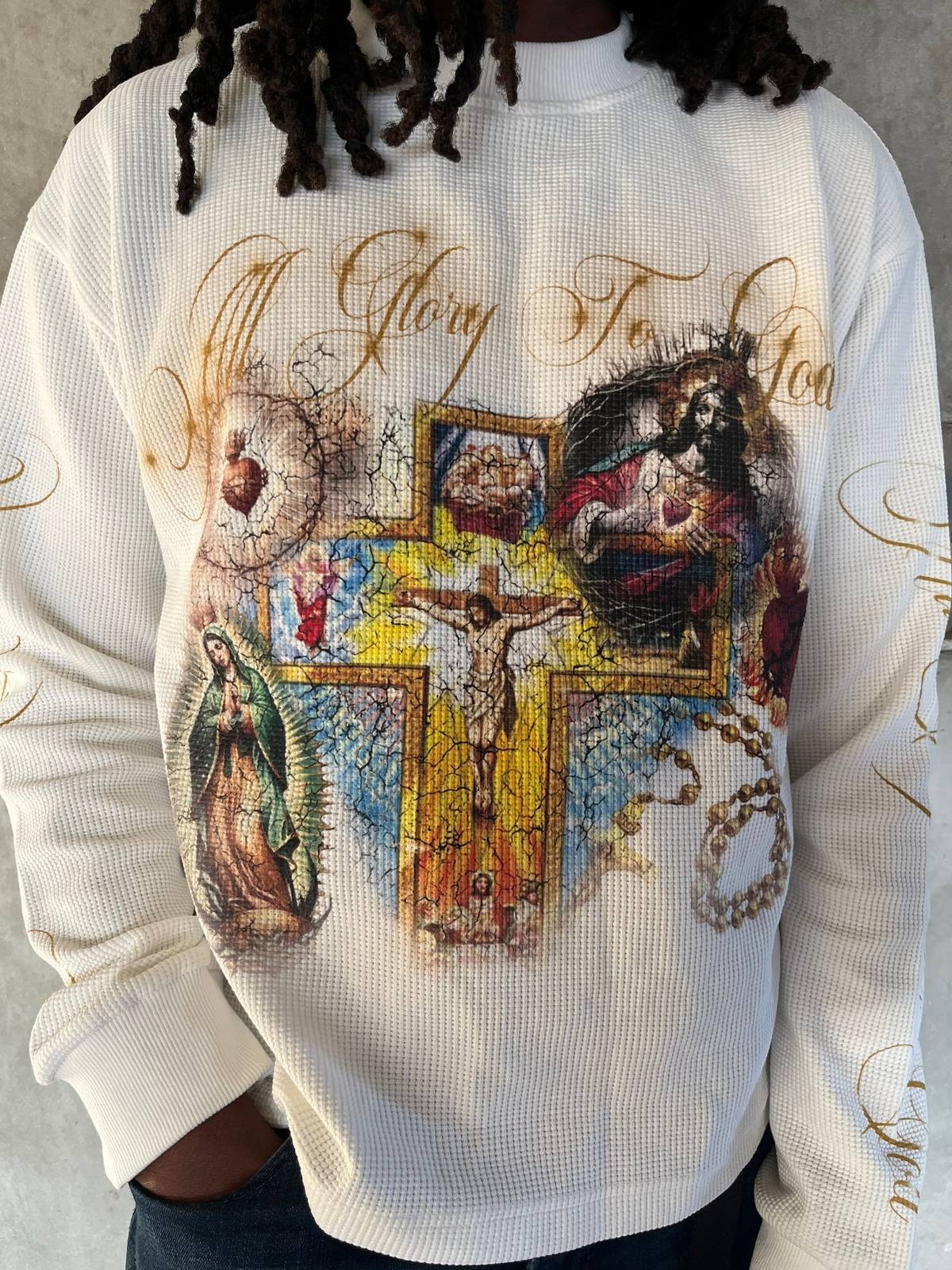 “GLORY TO GOD” SWEATER